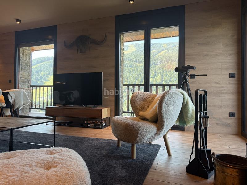 Foto 84636253-8229-4d1d-b590-74a3fb6b28cc. Location appartement avec chauffage parking dans Soldeu-Incles Canillo