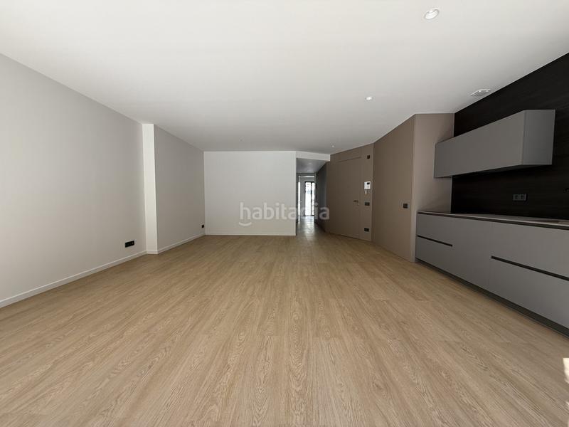 Foto 884a31fd-9a75-4d98-8be2-6da3cd6fe905. Etagenwohnung mit parking in Centro Andorra la Vella