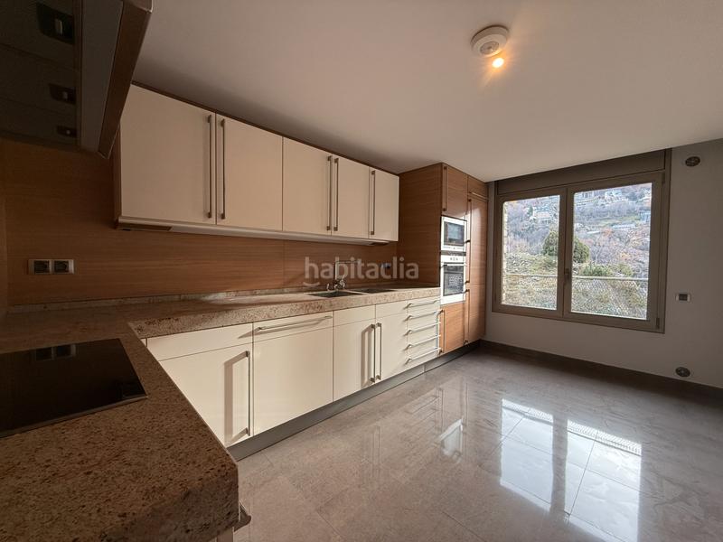 Foto 25ebd06e-7ecf-4089-b683-40863134b560. Rent flat with fireplace heating parking in Els Vilars d´Engordany Escaldes-Engordany