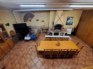 Casa aparellada a El Tancat-Mas den Gual. Preciosa casa familiar en zona ideal