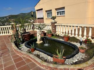 Xalet a Canyelles. Preciosa casa en canyelles