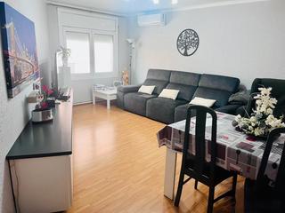 Piano terra  Carrer de ruperto chapí. Bonita planta baja en badalona: comodidad y servicios a tu alcan