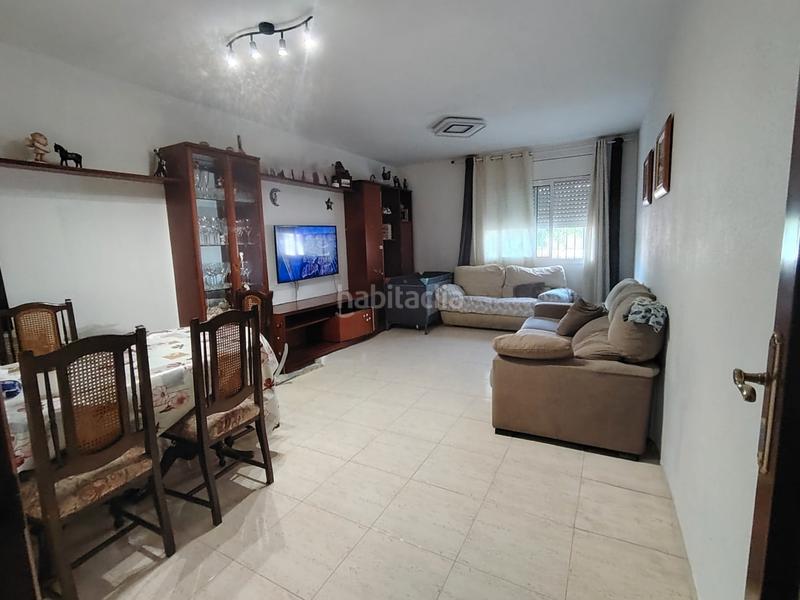 Foto 4d698a27-ddbf-4f8b-bf16-c6bd6b7e45bd. Piso precioso bajos en Santa Maria-l´Eixample-Sud Sumella Cubelles