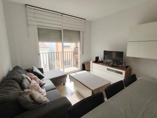 Duplex à Roda de Barà. ?? ¡ático dúplex con vistas al mar y a la montaña, en roda de be