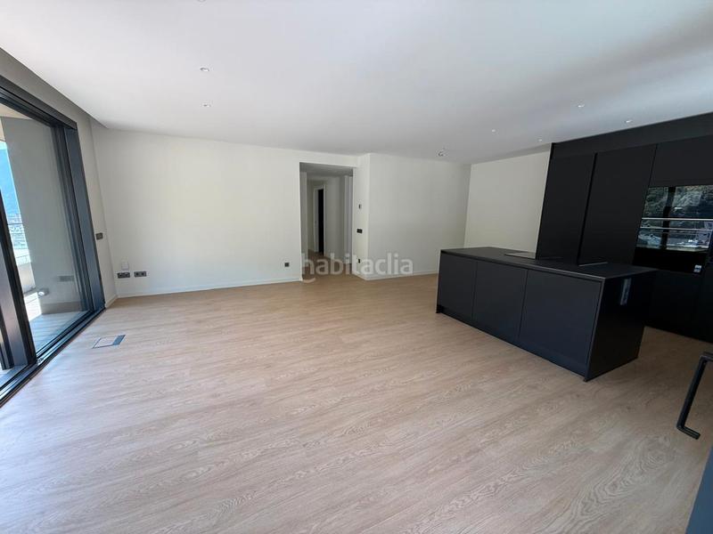 Foto 61cbd2f8-8fe9-4219-8b5d-e61cabe9344d. Miete etagenwohnung mit parking in Les Escaldes Escaldes-Engordany