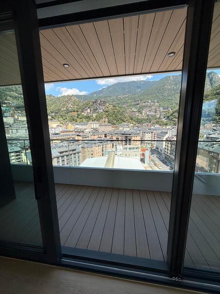 Foto 735498e7-5196-4c2d-839e-eac08b1d540d. Miete etagenwohnung mit parking in Les Escaldes Escaldes-Engordany