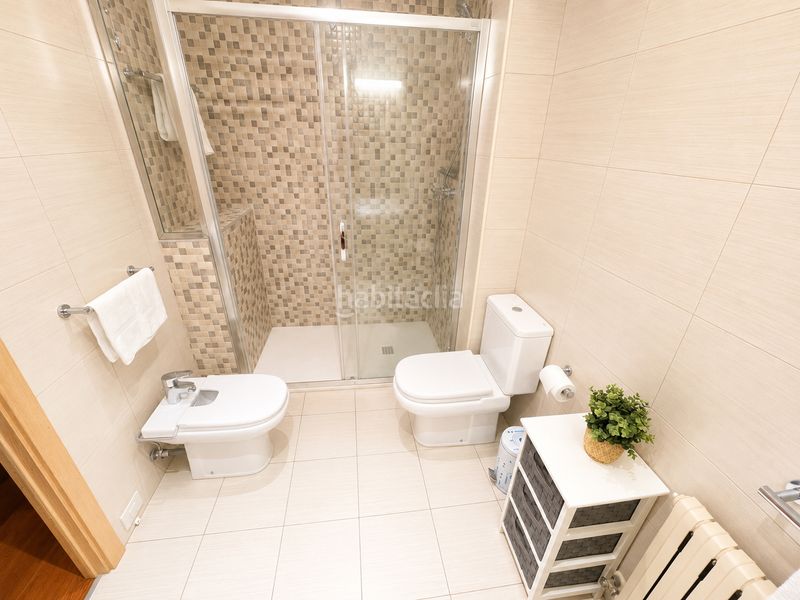 Foto 88e01278-3ba8-4d06-8ea4-a15aaef76713. Rent flat with heating parking in Canillo Canillo