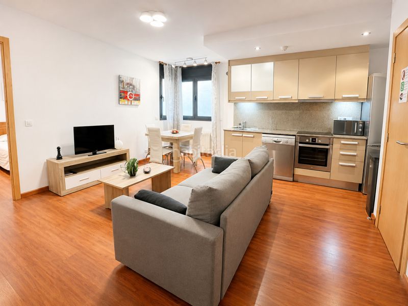 Foto e2730cef-7d5d-4bfa-bfcd-d77a4aba24a0. Rent flat with heating parking in Canillo Canillo