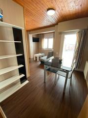 Rent Flat in Carrer dels vaquers 3. Magnífic pis d'una habitació i terrassa