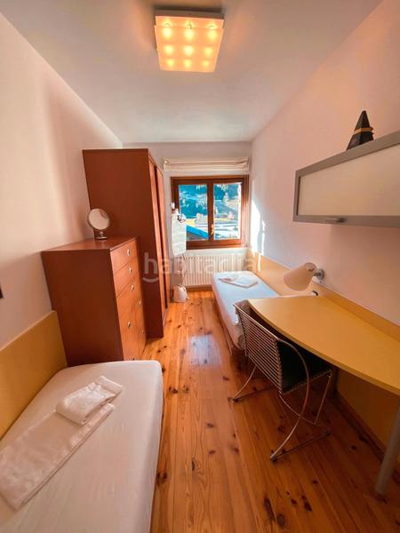 Foto 2f3aa79d-33a1-4b25-8a5a-8cb0d5e8296d. Miete reihenhaus mit kamin heizung parking in El Tarter Canillo