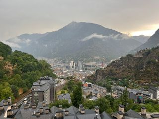 Rent Flat in Els Vilars d´Engordany. Es lloga exclusiu pis a escaldes-engordany