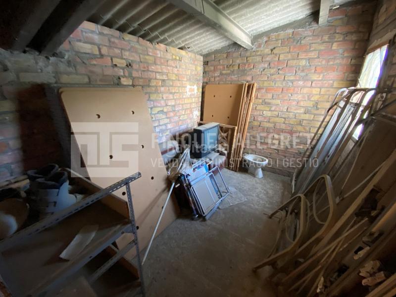 Foto 264f8e5c-1bff-42a2-82a1-6d541175dc25. Flat with heating in Pobla de Segur (La)