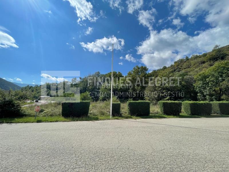 Foto aa3d3500-2a67-4403-8f6b-5ac2a6392026. Terreno residenziale in Rialp