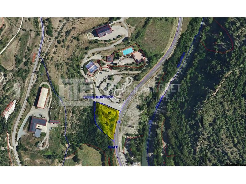 Foto ea2b754b-5c33-4ace-9622-913dd9b005dd. Terreno residenziale in Rialp