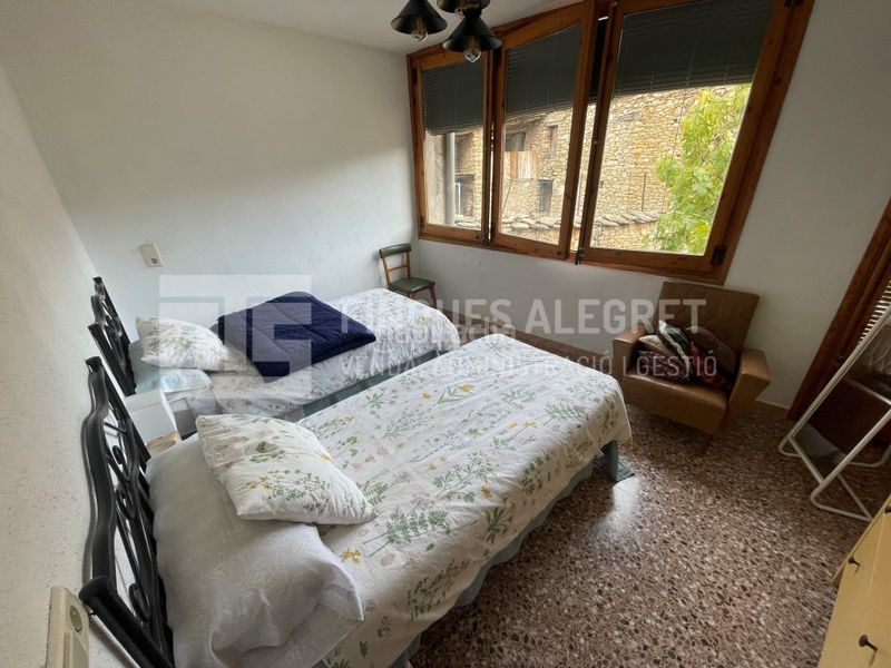 Foto 35259da9-7fba-427f-9b2d-e0e149b7b371. Casa amb aparcament a Gavet de la Conca