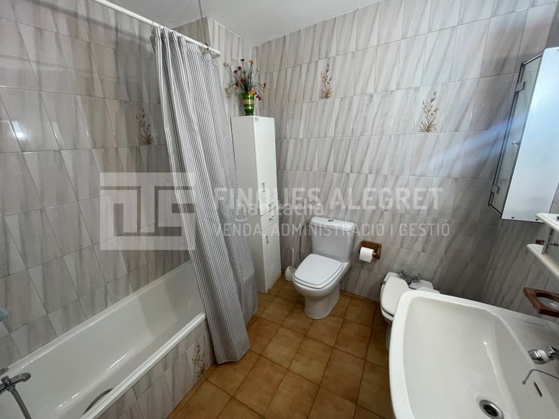 Foto f5e884d1-3373-4e53-b124-406735937f88. Casa amb aparcament a Gavet de la Conca