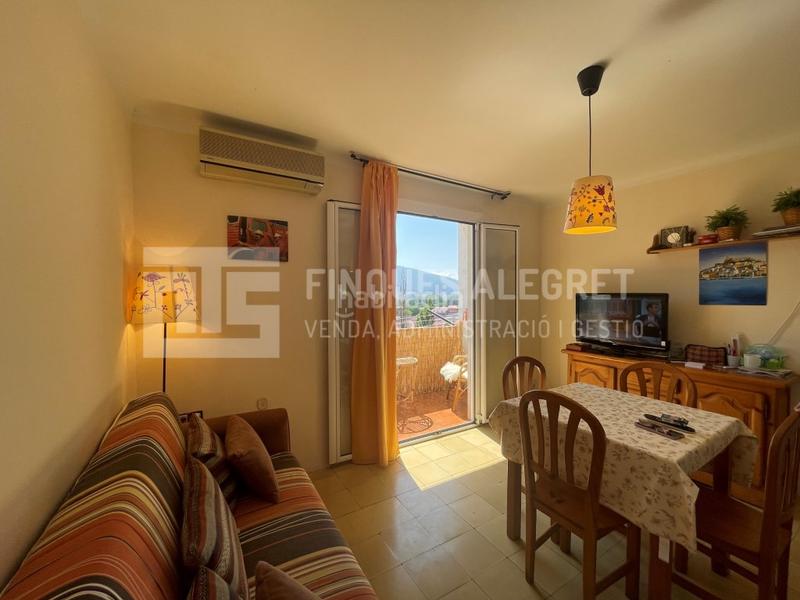 Foto 0635832f-fd2d-401a-9c10-93828597f45f. Flat in Pobla de Segur (La)