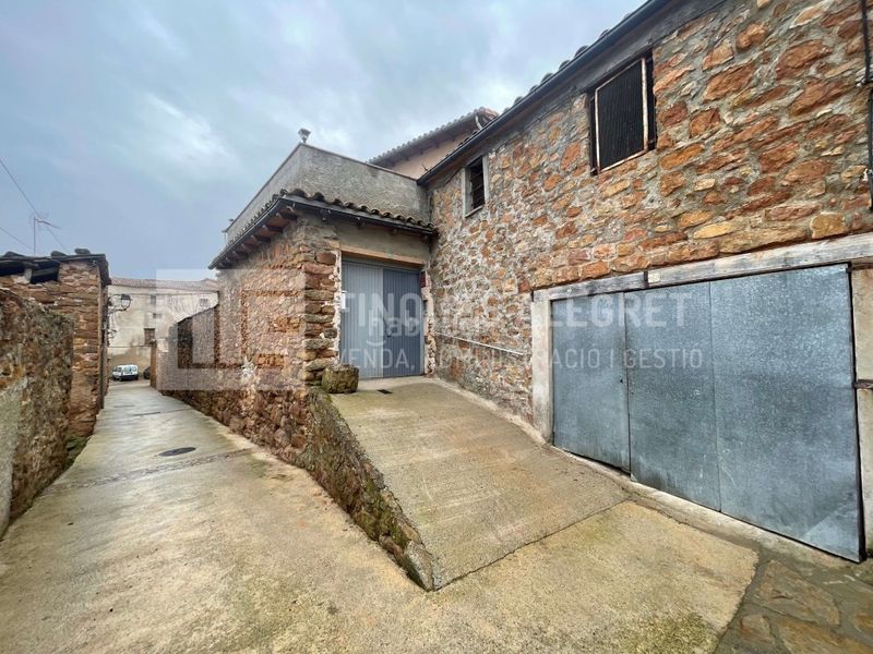 Foto 4bd2aa67-a59f-472b-9470-fd3708bd64f8. Casa a Talarn