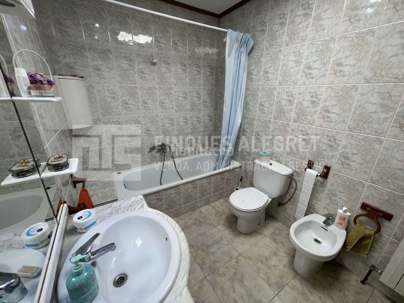 Foto a34890d6-b9eb-4d78-8415-3da3b36bb2ce. Casa a Talarn