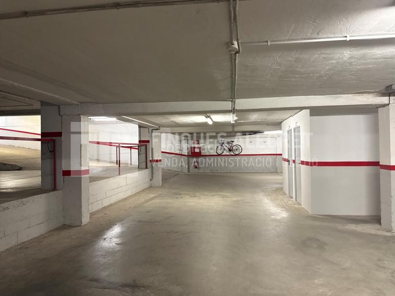 Foto 2becaa56-571c-425b-b593-890e88b7578f. Lloguer aparcament cotxe a Pobla de Segur (La)