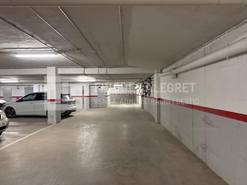 Foto 7eeff5cf-7b0e-417b-9f4f-602a1a6e607a. Lloguer aparcament cotxe a Pobla de Segur (La)