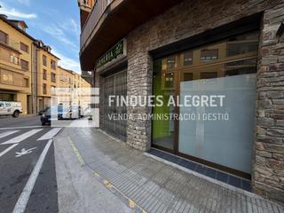 Miete Geschäftsraum  N/a. Local comercial en alquiler en el centro de sort