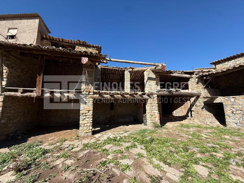 Foto e7eb78bb-d9c6-450a-8d5f-5b9cc0ee5af8. Casa a Conca de Dalt