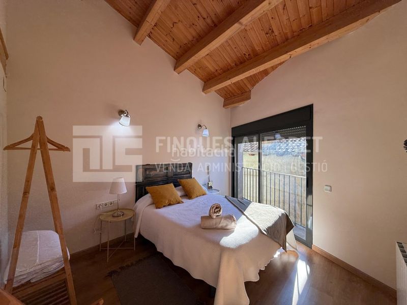 Foto ac268f20-cac7-474a-b960-27dbf00688f8. Casa amb aparcament a Tremp