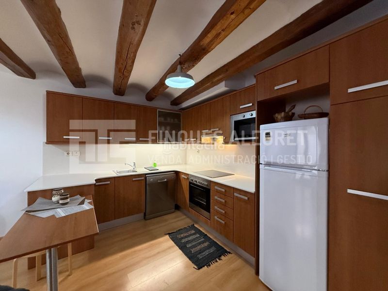 Foto be44e0c8-630b-45d8-aa3d-096346428ffa. Casa amb aparcament a Tremp