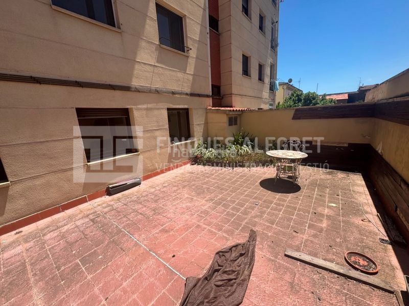 Foto bd085e6c-91e4-4762-9996-bb2da12c8a11. Pis a Pobla de Segur (La)
