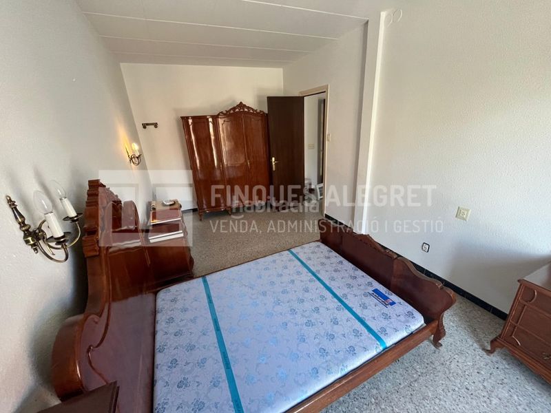 Foto 916c441c-2928-4595-a0b6-cf8df2207617. Edifici a Tremp