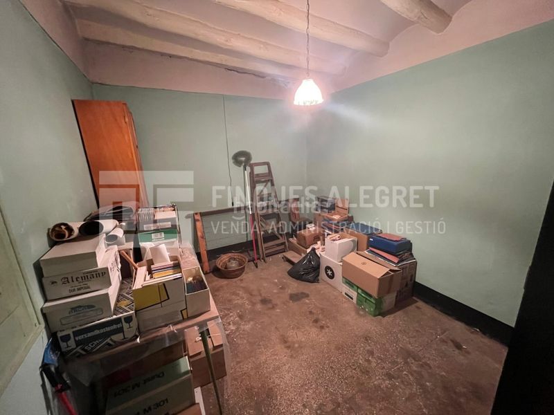 Foto c6b6b96b-7de6-498d-b222-7a2f58d85651. Edifici a Tremp