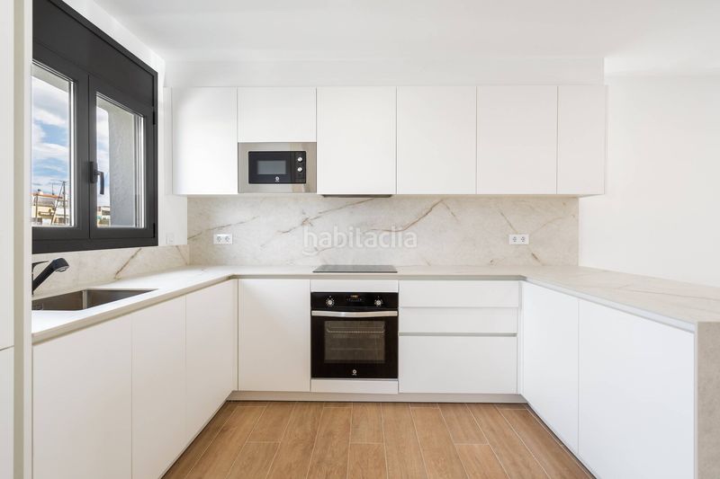 Foto c5da5e67-98bc-4513-b887-81d6718b3909. Edificio in Salins - Cavall de Mar Empuriabrava