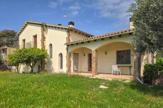 Maison  Empries. Casa en venta urb. bon relax  sant pere pescador