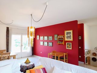 Casa  Carrer de la provença. Chalet adosado con carácter, chimenea y terrazas en sant pere pe