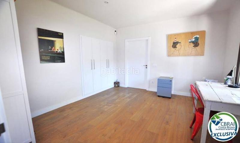 Foto de1c95cd-7785-4e4b-aba3-695e1dcfcac7. Casa amplia casa renovada con jardín ! en Sant Pere Pescador