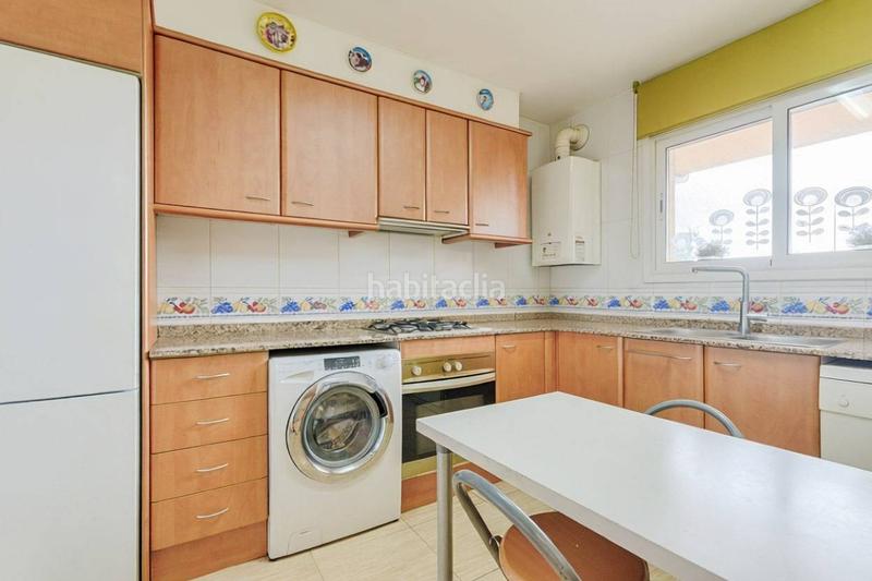 Foto 9454ae8d-0a07-4897-a677-c7a80ec62966. Casa amb calefacció aparcament a Castelló d´Empúries