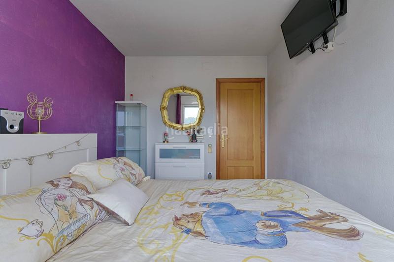 Foto d8e3ae16-91fd-4a79-8dfc-f3bbe53c948c. Casa amb calefacció aparcament a Castelló d´Empúries