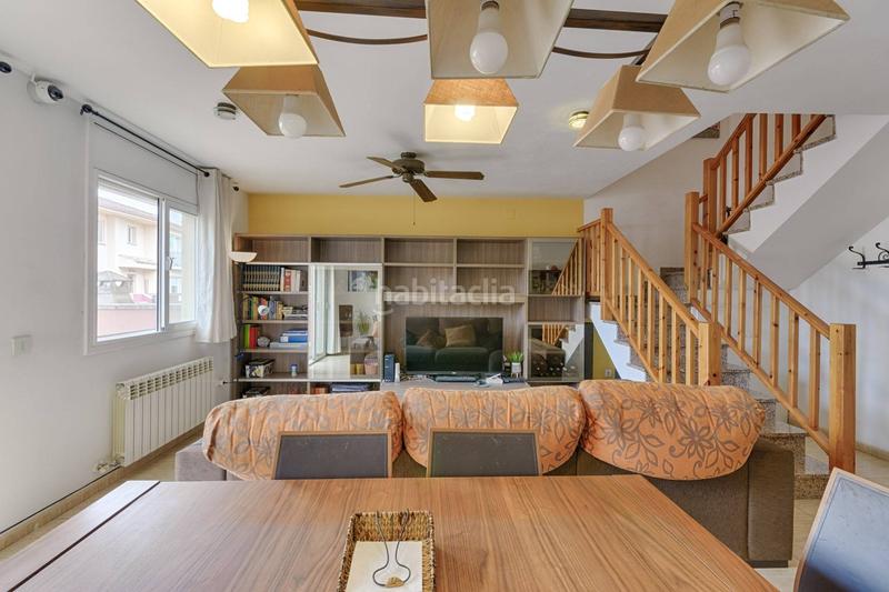 Foto dcca7947-2ef2-4fb7-9b78-32bfbbbb042c. Casa amb calefacció aparcament a Castelló d´Empúries