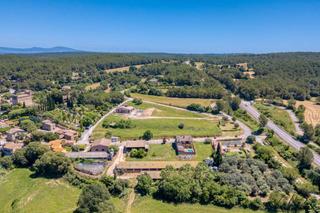 Residential Plot in Saus, Camallera i Llampaies. Parcela en saus con proyecto y permiso de obra listos para const