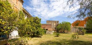 Masia a Garrigs. Encanto rstico en garrigs masa para reformar