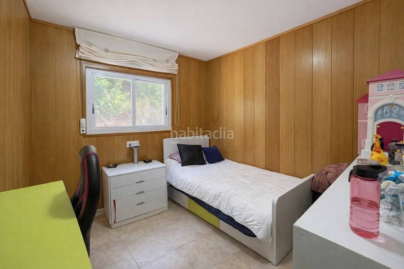 Foto e0333156-cc37-4dc2-9b05-a549136ddef7. Casa amb calefacció aparcament a Eixample Residencial Escala (L´)