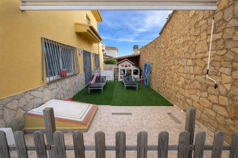 Foto 4804f65a-d7a1-4421-8996-22122fbd8634. Casa amb calefacció aparcament piscina a Puigmal - Mas Nou Empuriabrava