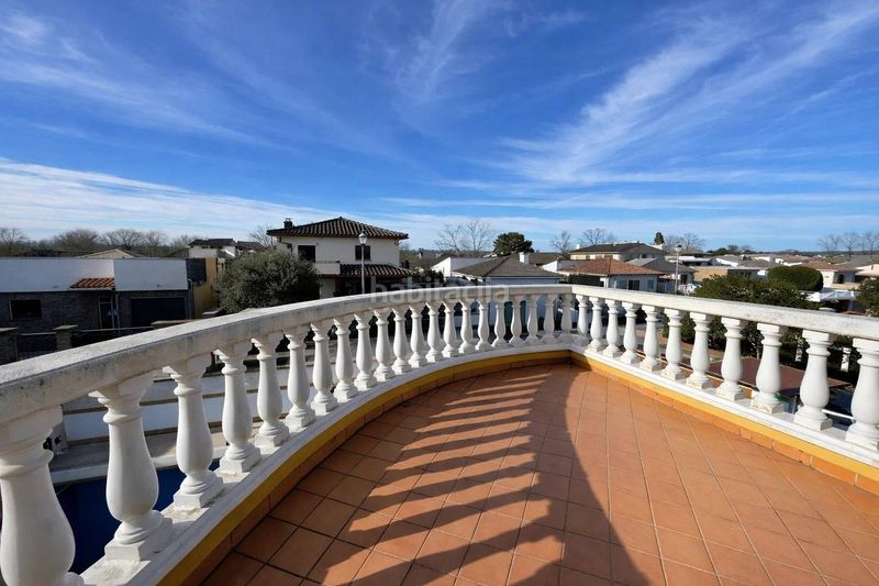 Foto f3da1ca4-af8c-4158-8bc0-d9a61646891f. Casa amb aparcament piscina a Puigmal - Mas Nou Empuriabrava