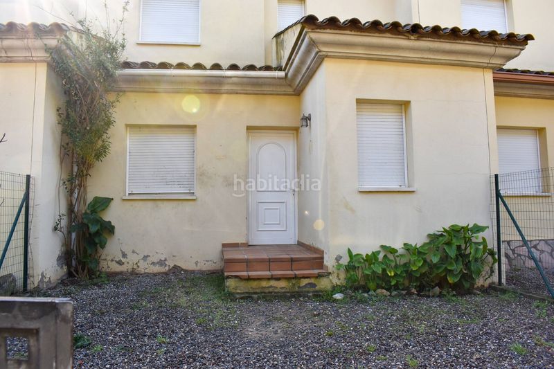 Foto d5c3a158-2af9-4004-8bed-d9e28dc17434. Casa amb calefacció aparcament a Riells Escala (L´)