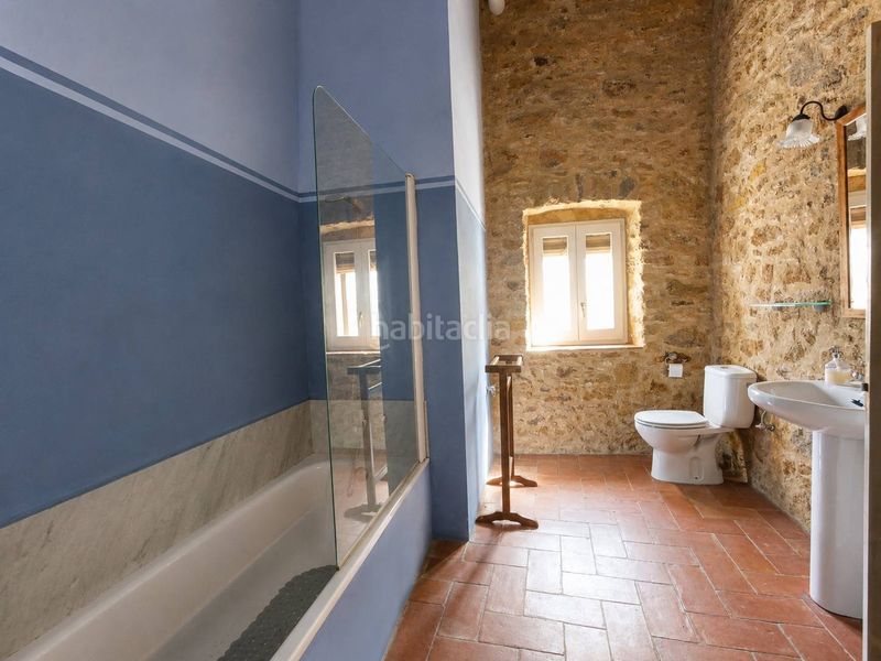 Foto 0091b91e-5781-4e1a-a676-790a0f5badae. Masia amb calefacció aparcament piscina a Forallac