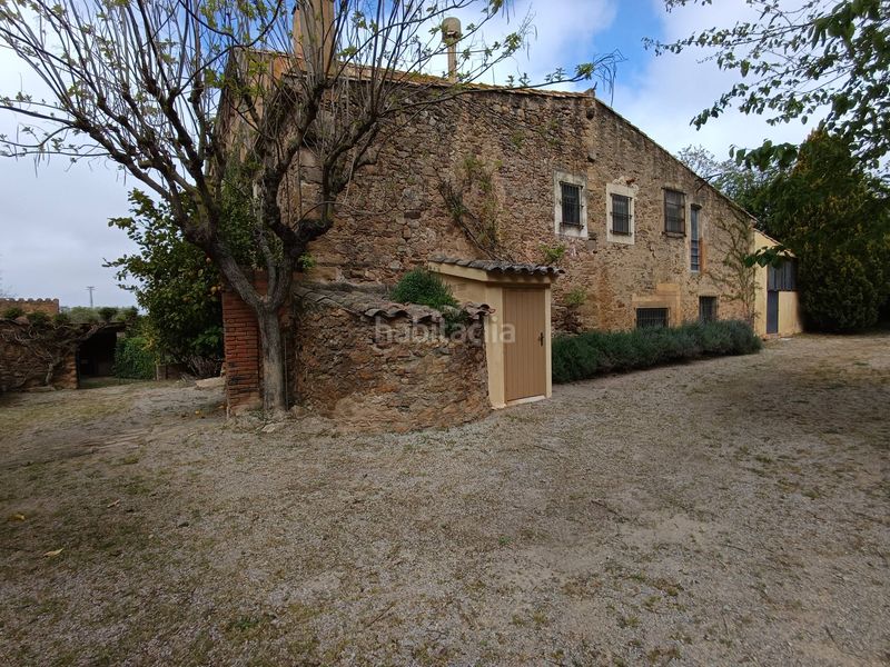 Foto 0867160e-cb73-4911-90a4-7be1b4d19da1. Masia amb calefacció aparcament piscina a Forallac