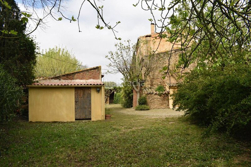 Foto 094543f2-deec-4121-b6a9-2861f8b085a7. Masia amb calefacció aparcament piscina a Forallac