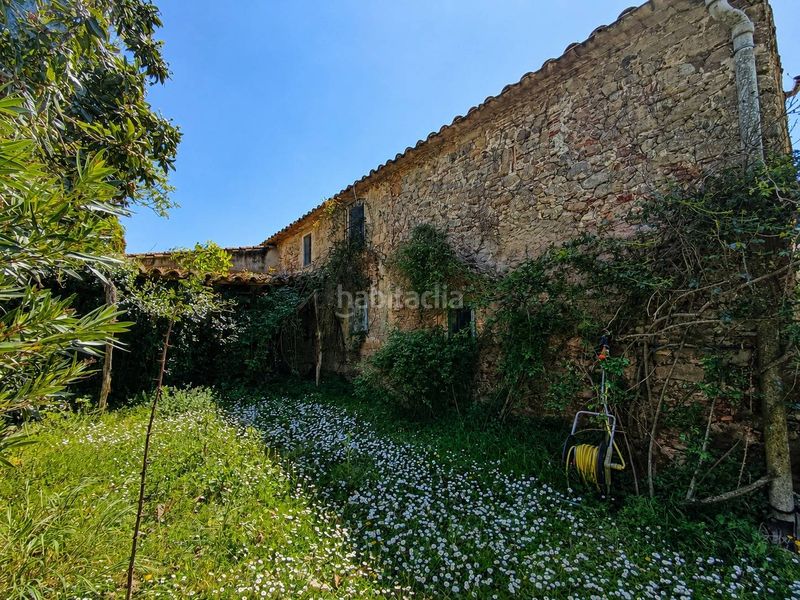 Foto 50000128-c6e8-4894-82f1-3d1a2bd0835e. Masia amb calefacció aparcament piscina a Forallac
