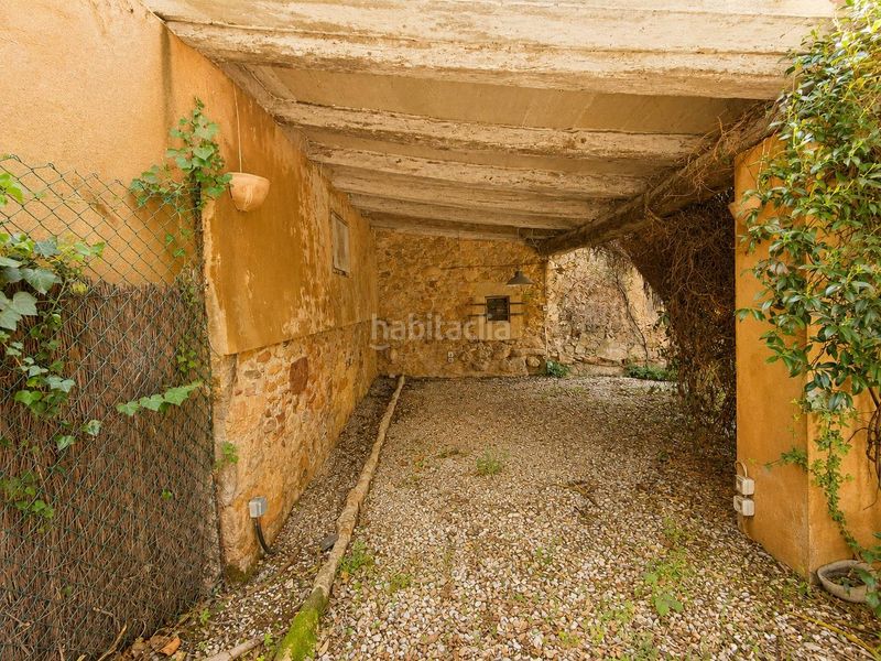 Foto a0d44a45-ca12-48f6-9d66-8f79ddbe799f. Masia amb calefacció aparcament piscina a Forallac